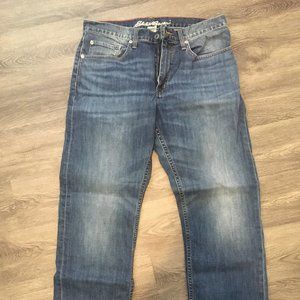 Eddie Bauer Straight fit jeans